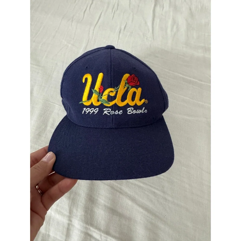 Vintage UCLA 1999 Rose Bowl Snapback Hat Navy Blue California Headwear Mens Cap